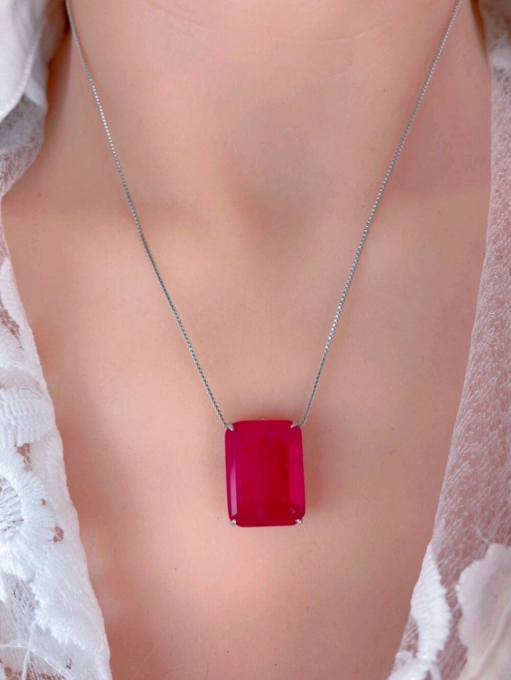 New Fushia Pink Ruby 10ct Necklace